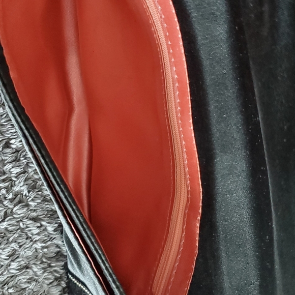 Guess Satin Clutch Bag - Picture 3 of 3